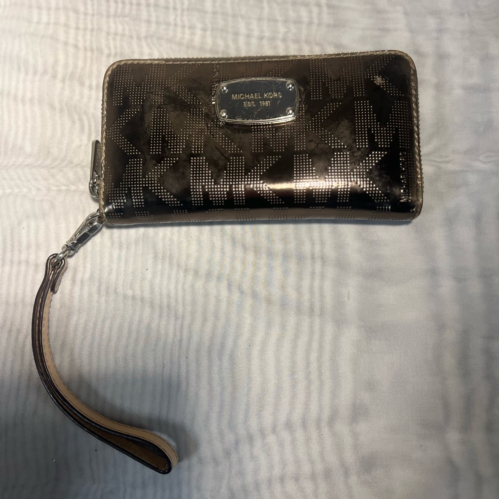Michael Kors Silver Metallic Wristlet / Wallet